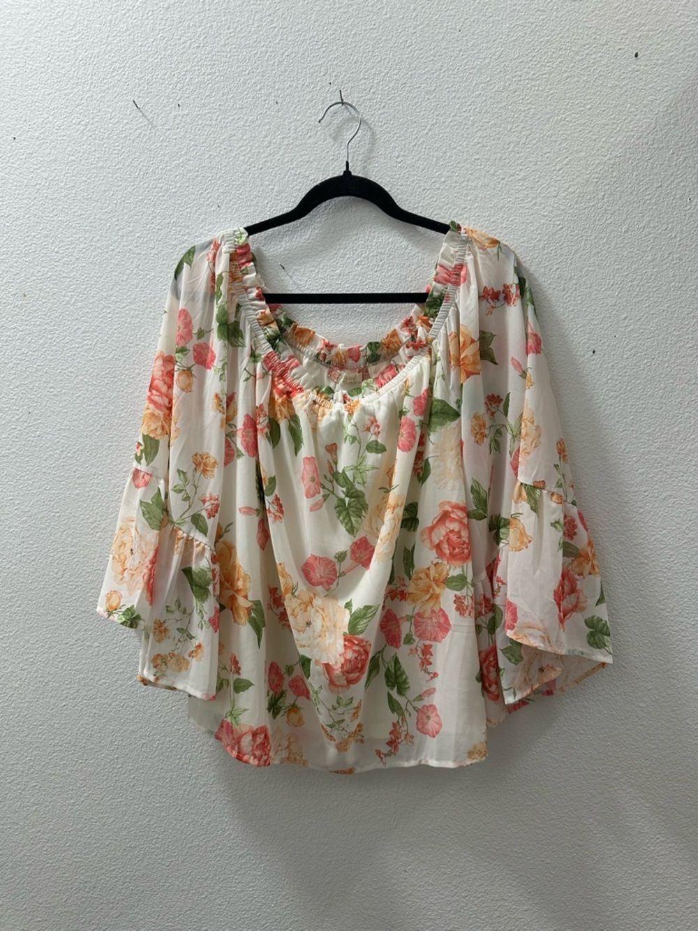 Flying Tomato 1X Floral Off-Shoulder Peasant Top in Cream Pink & Peach Blooms